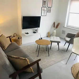 https://ground-floor-apartment-wi-fifree-parking.ostend-hotel.net